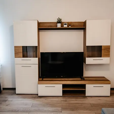 Appartement Cosmo Mountain Escape W. Private Parking Braşov