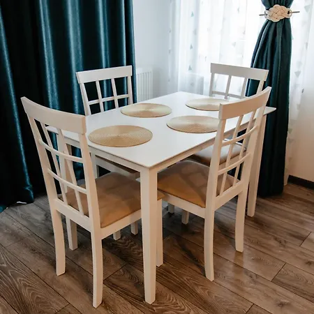 Apartment Cosmo Mountain Escape W. Private Parking Brasov